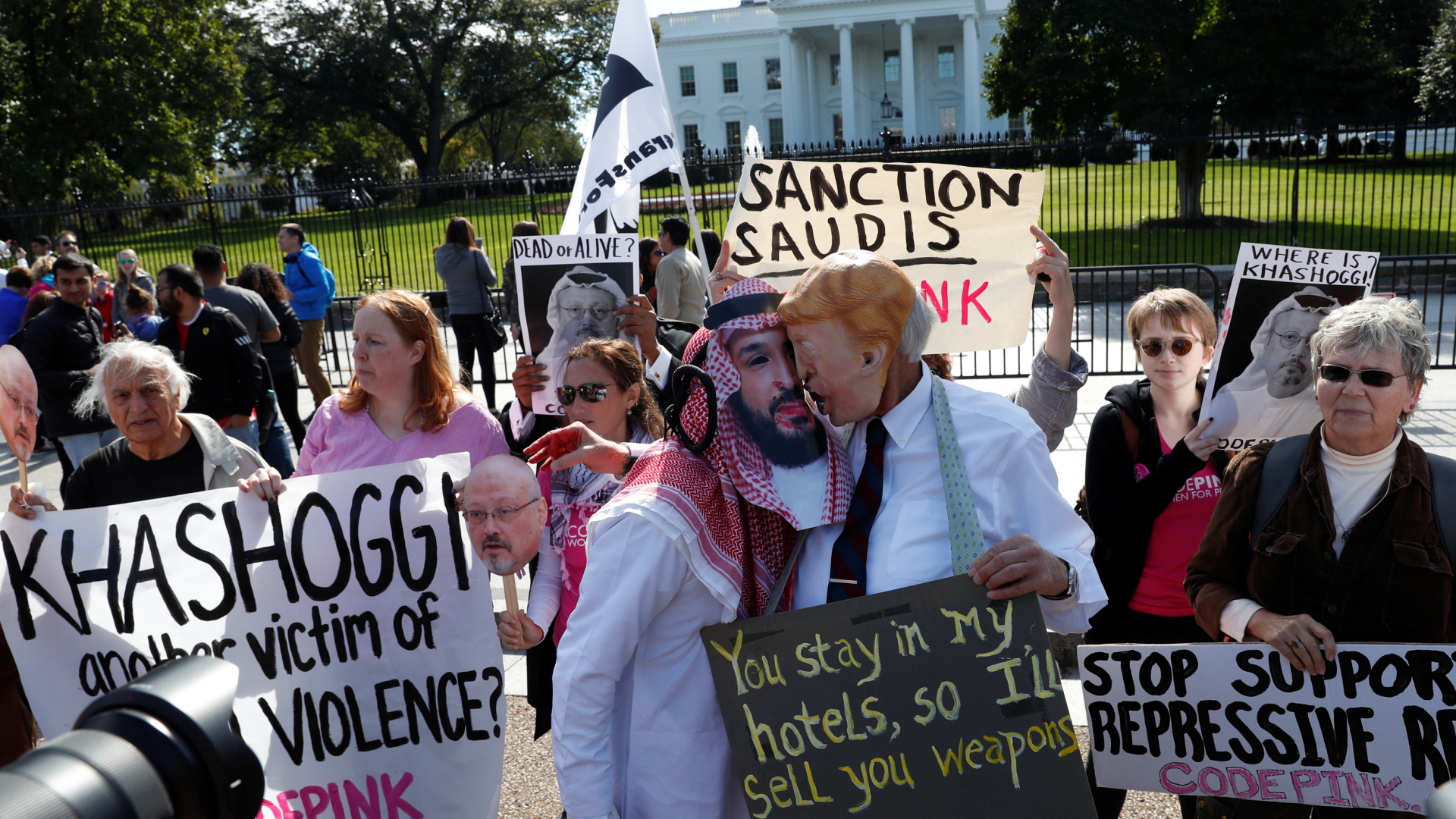 Demonstration vor dem Weißen Haus für Sanktionen gegen Saudi-arabien | Bildquelle: REUTERS