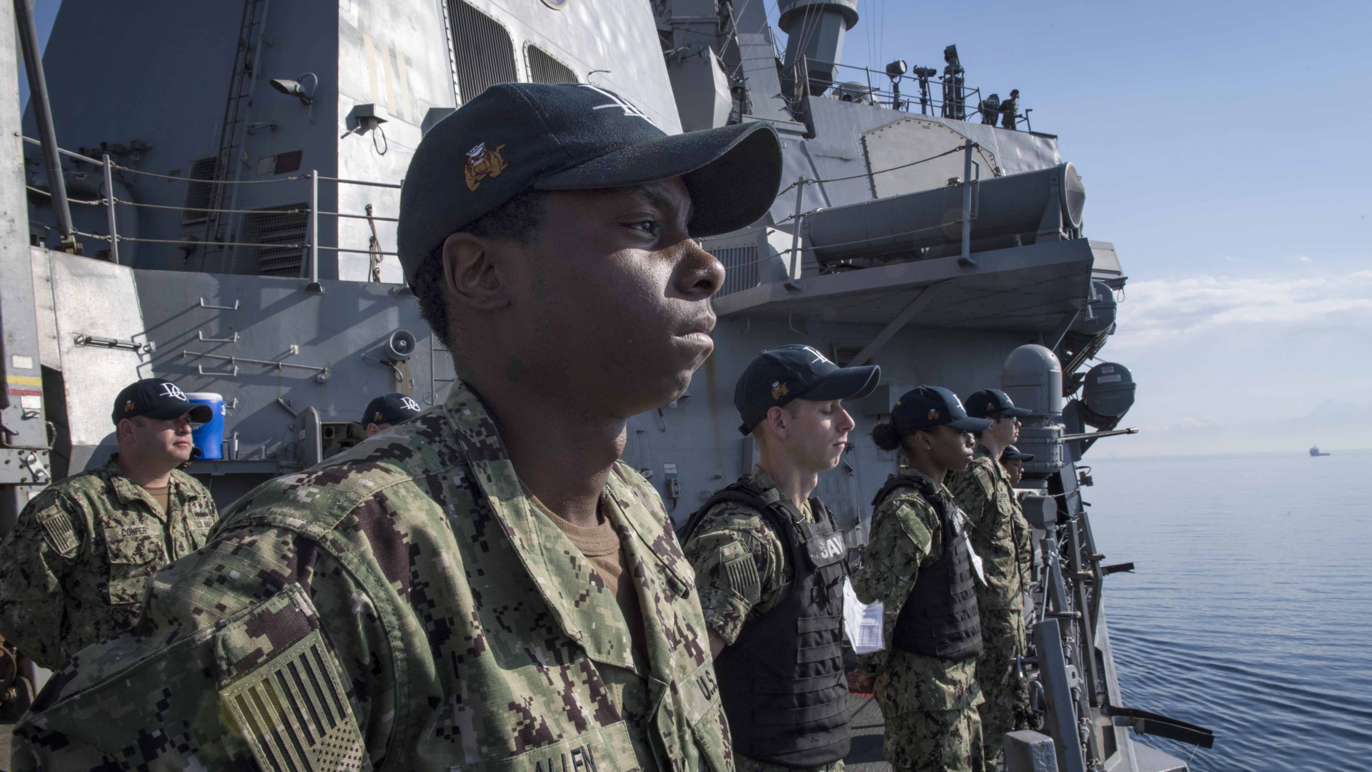Die Mannschaft des Zerstörers "USS Donald Cook" | AFP