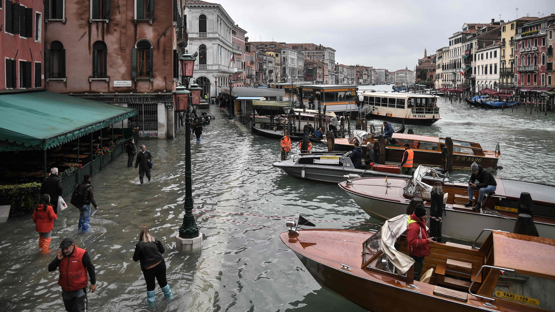 Überschwemmung in Venedig | AFP