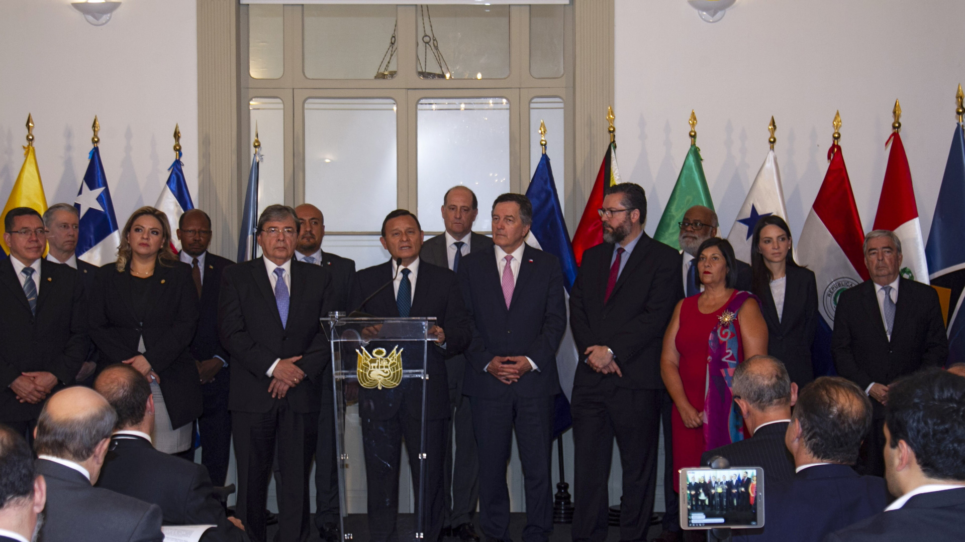 Die sogenannte Lima-Gruppe diskutiert über die Lage Venezuelas. | Bildquelle: EDUARDO CAVERO/EPA-EFE/REX
