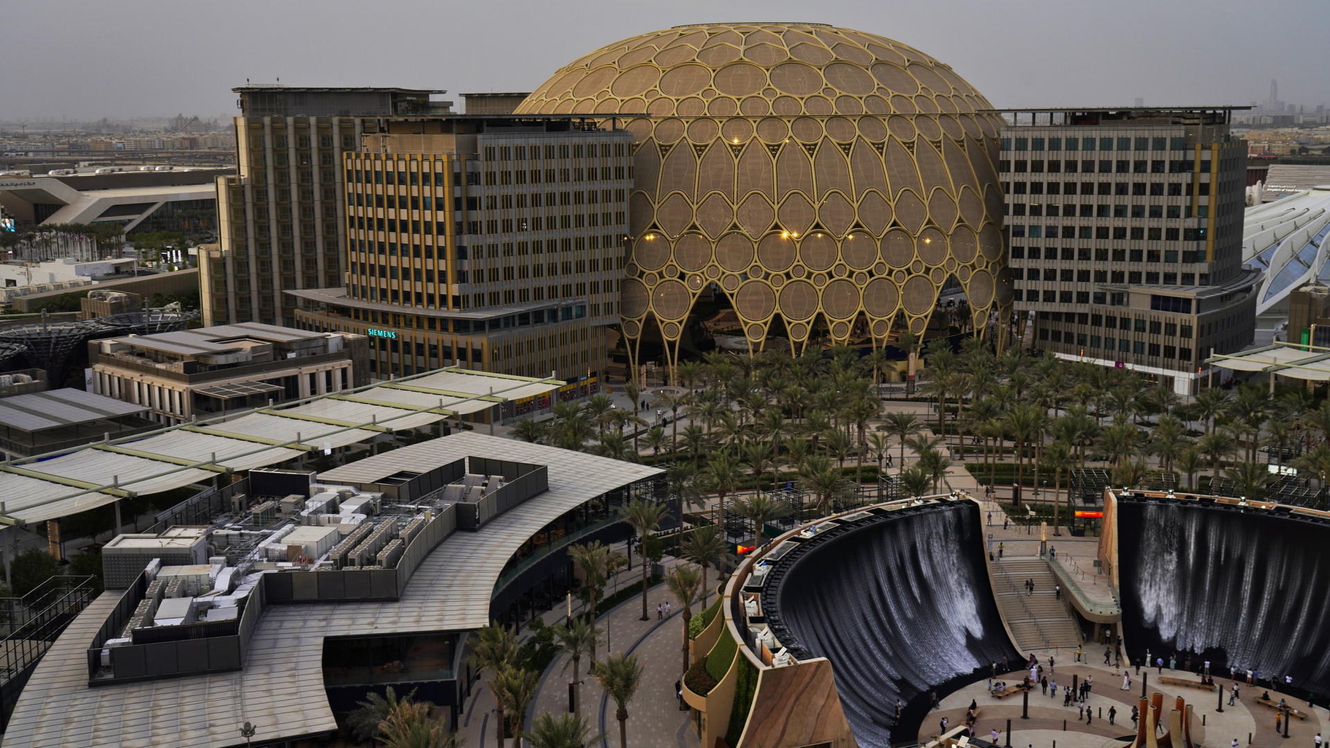 Die Al-Wasl-Kuppel auf dem Ausstellungsgelände der Expo 2020 in Dubai. | AP