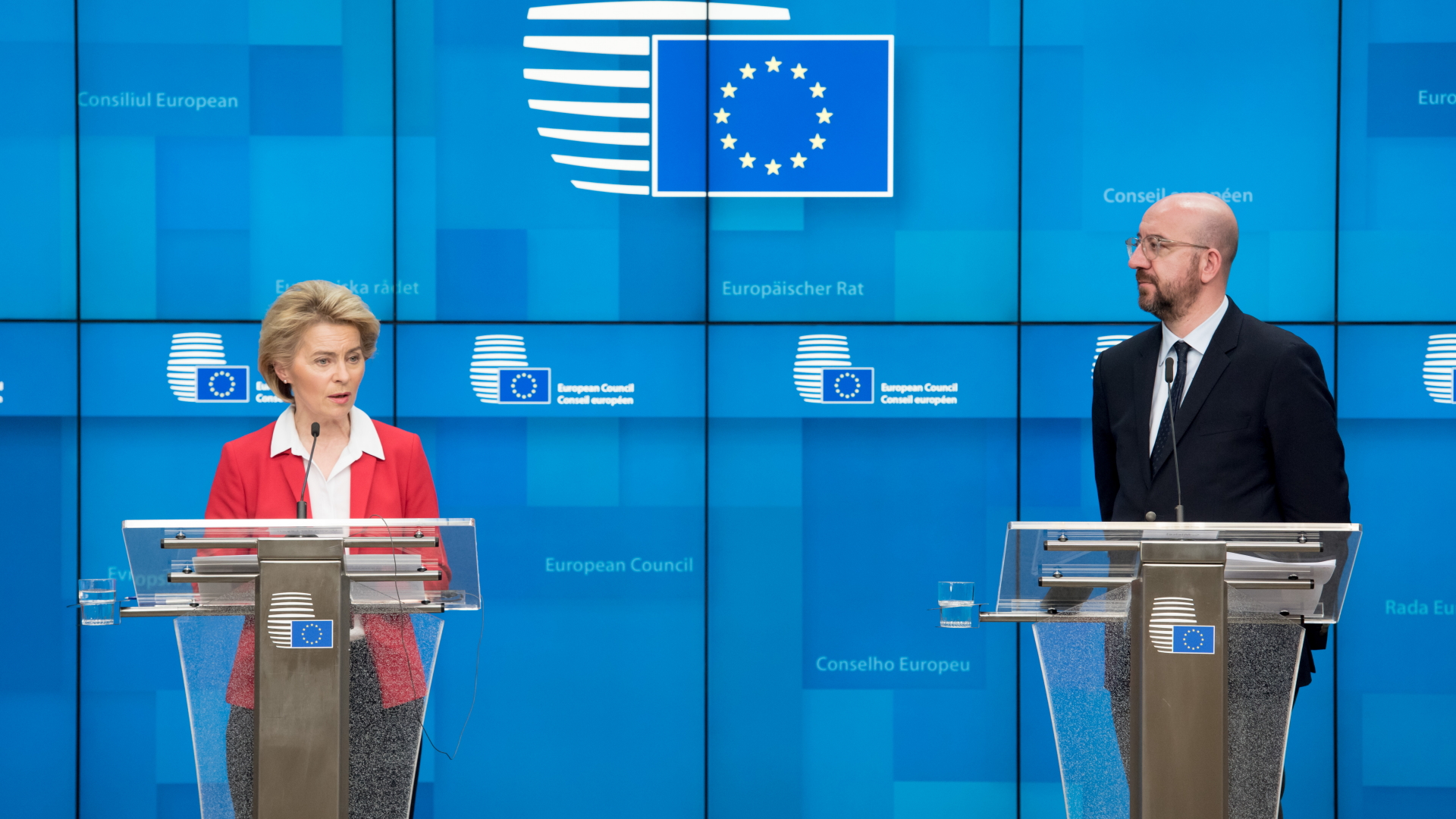 Ursula von der Leyen (CDU), Präsidentin der Europäischen Kommission, und Charles Michel, EU-Ratschef (Archivbild) | dpa