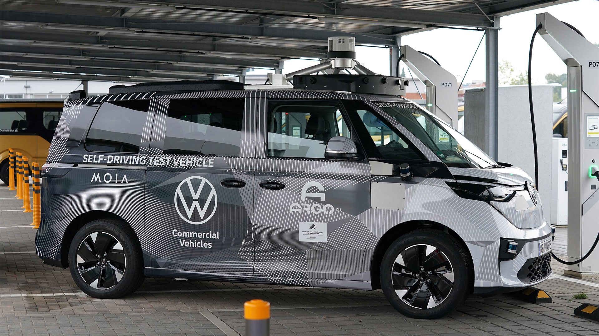 VW Prototyp für autonomes Fahren: ID.Buzz AD  | picture alliance/dpa