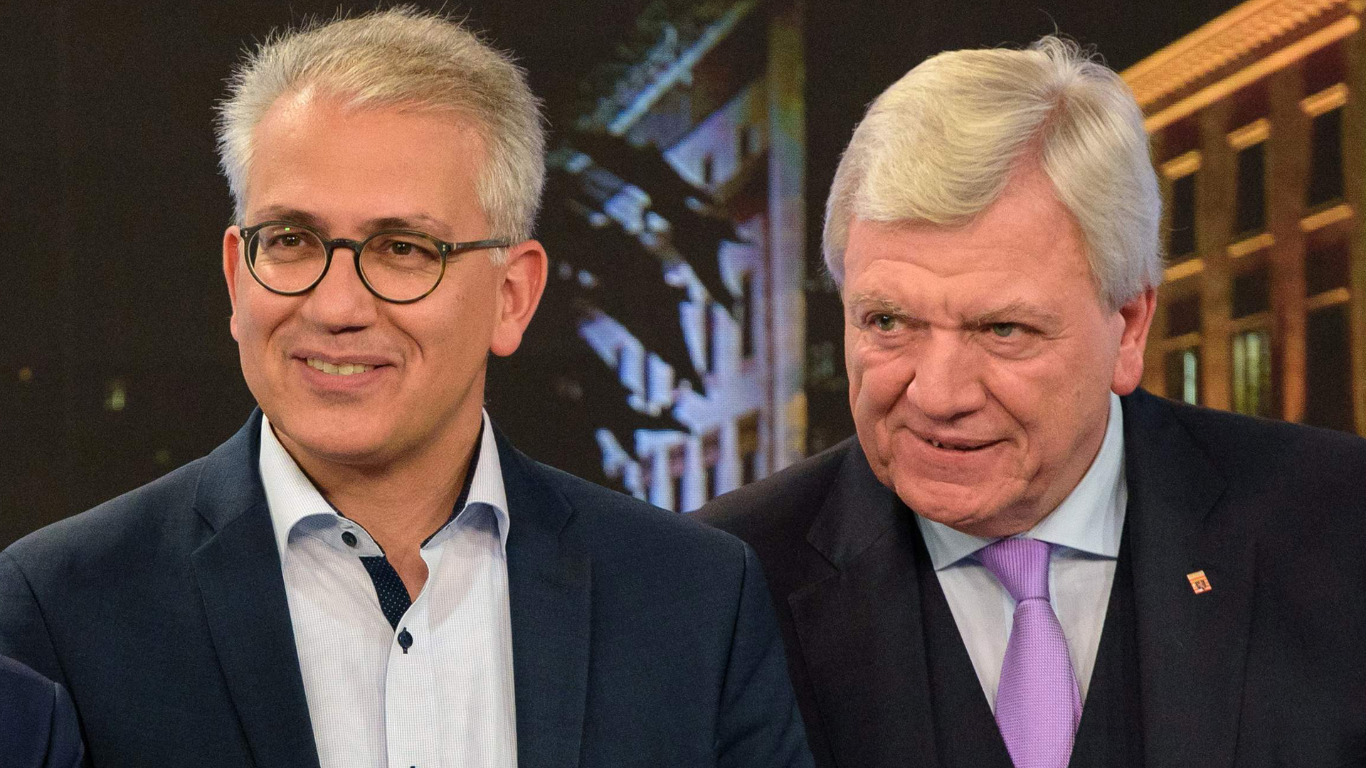 Grünen-Spitzenkandidat Tarek Al-Wazir und CDU-Ministerpräsident Volker Bouffier | Bildquelle: AFP