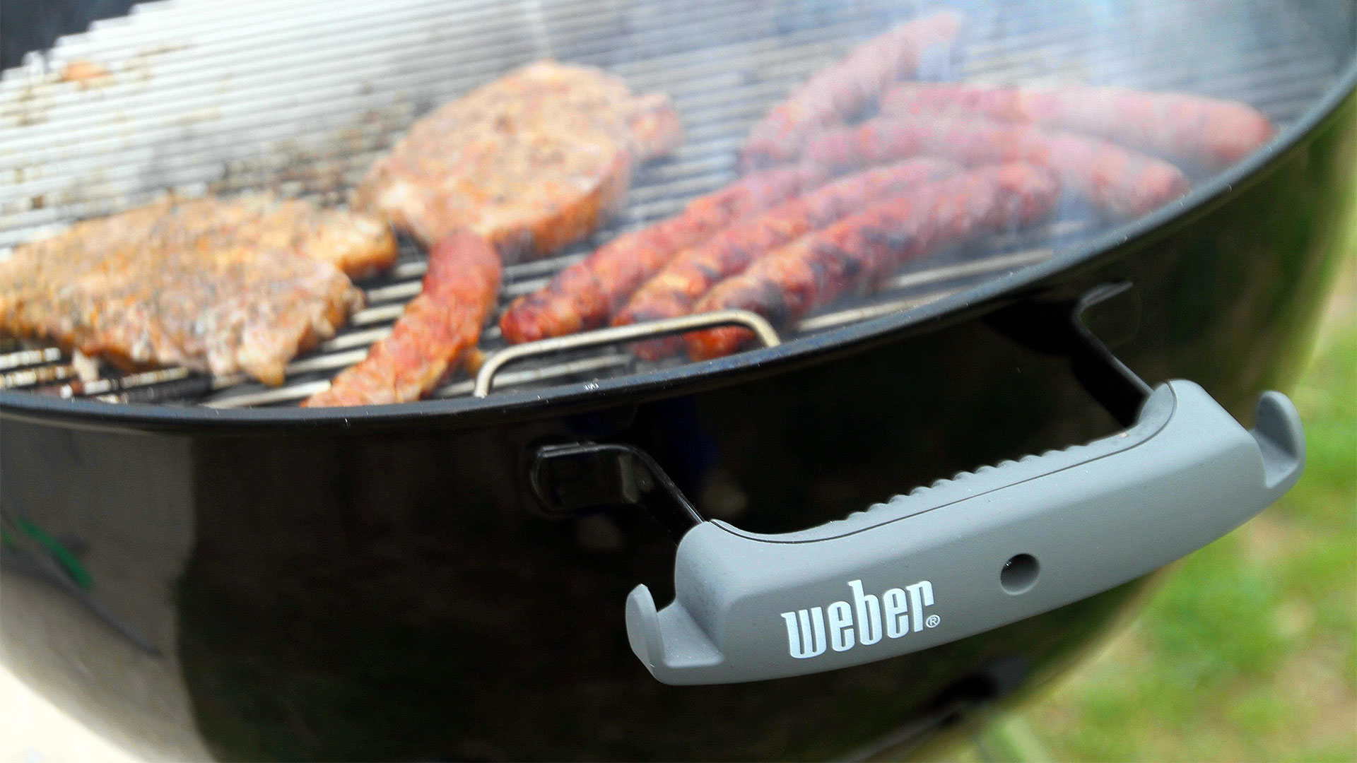 Weber Kugelgrill | picture alliance / maxppp