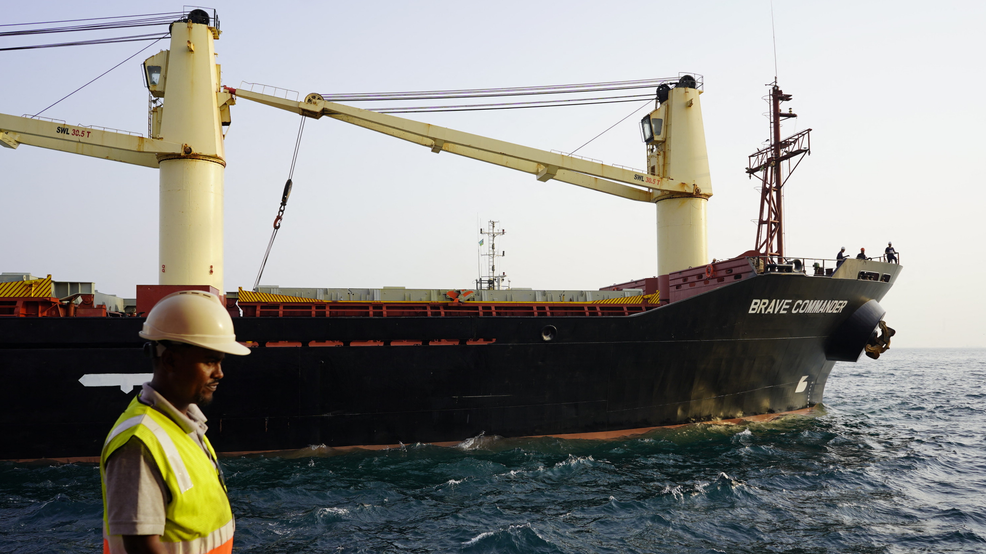 Im Hafen von Dschibuti kommt ein Schiff mit ukrainischem Weizen für Äthiopien an. | AFP