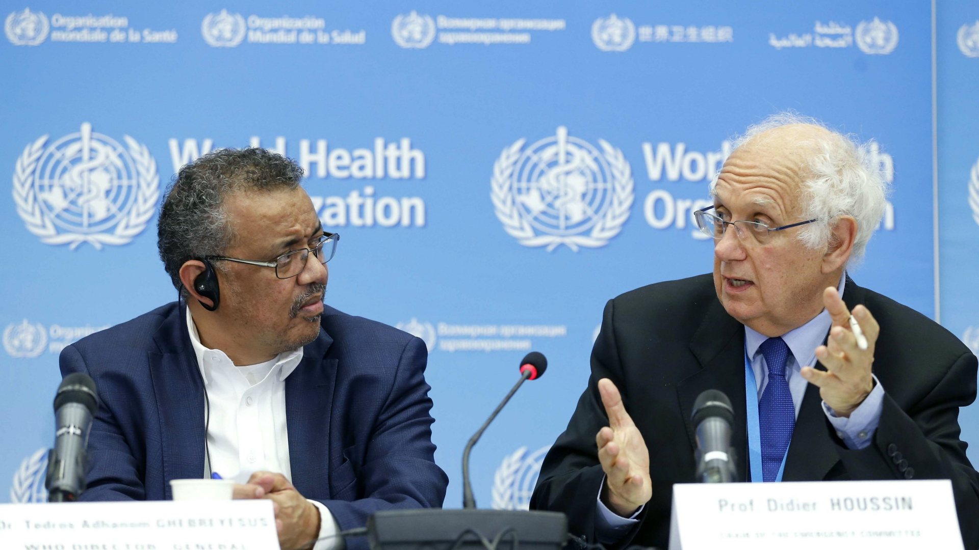 WHO-Chef Tedros Adhanom Ghebreyesus und der Vorsitzende des Notfallausschusses, Didier Houssin. | AFP