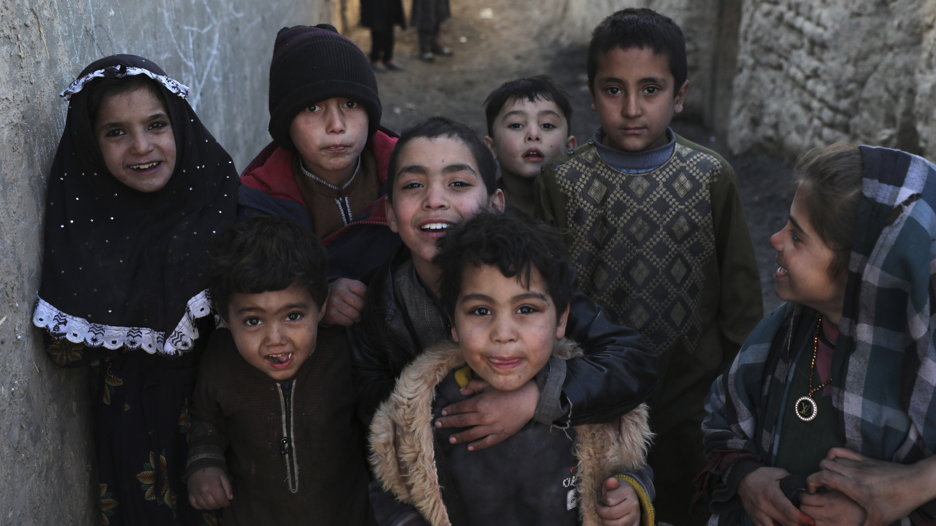 Kinder in Flüchtlingslager in Afghanistan | dpa