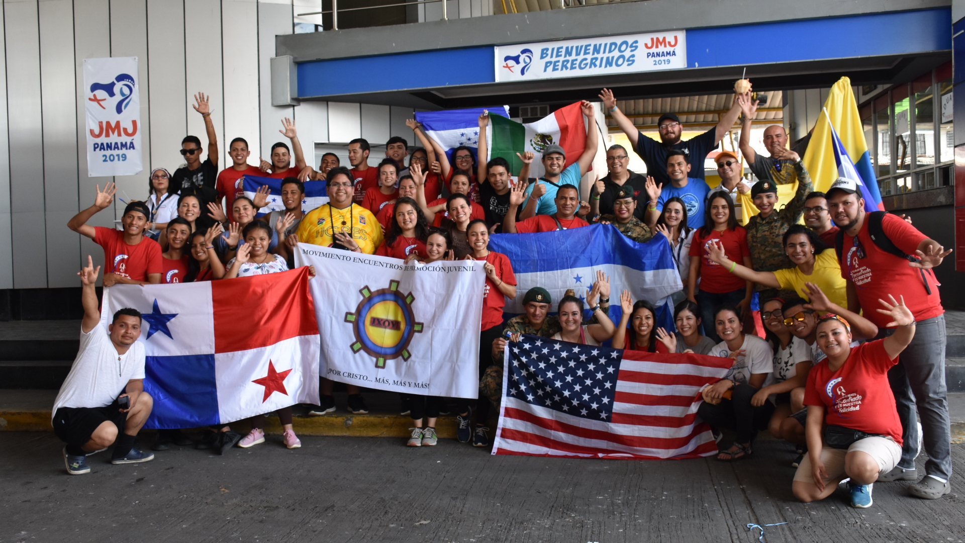 Jugendliche Pilgerer reisen zum Weltjugendtag in Panama an | Bildquelle: Marcelino Rosario/EPA-EFE/REX