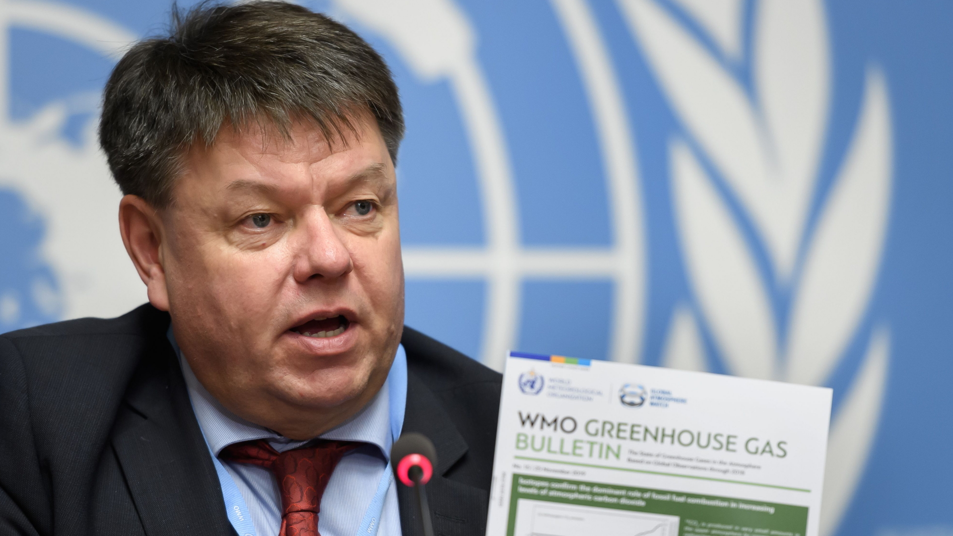 Petteri Taalhas, Generalsekretär der Weltwetterorganisation (WMO) bei der Vorstellung des jährlichen Treibhausgas-Bulletins. | AFP