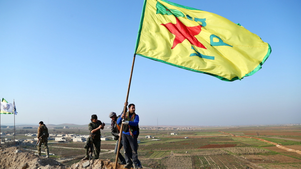 YPG-Kämpfer feiern ihren Sieg in Kobane