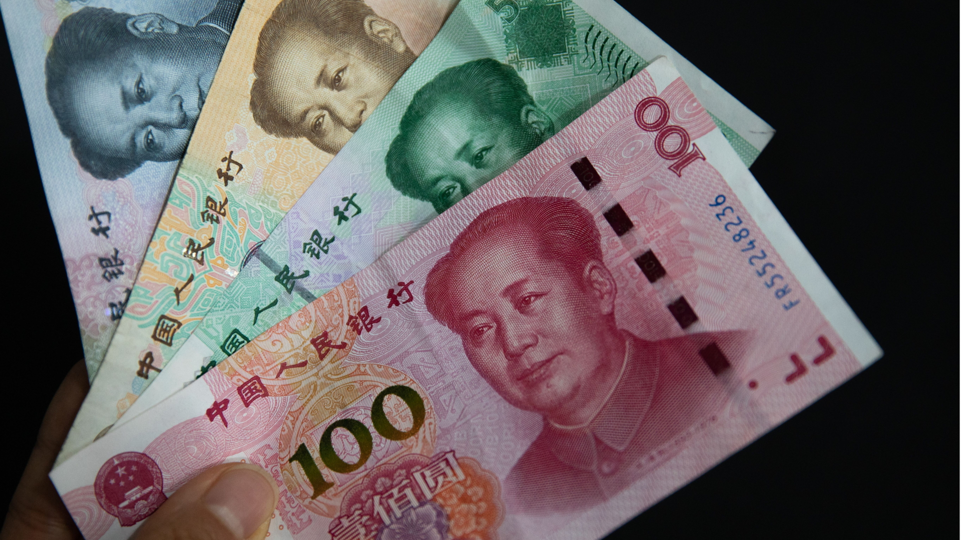 Antwort auf US-Strafzölle: China wertet Währung ab