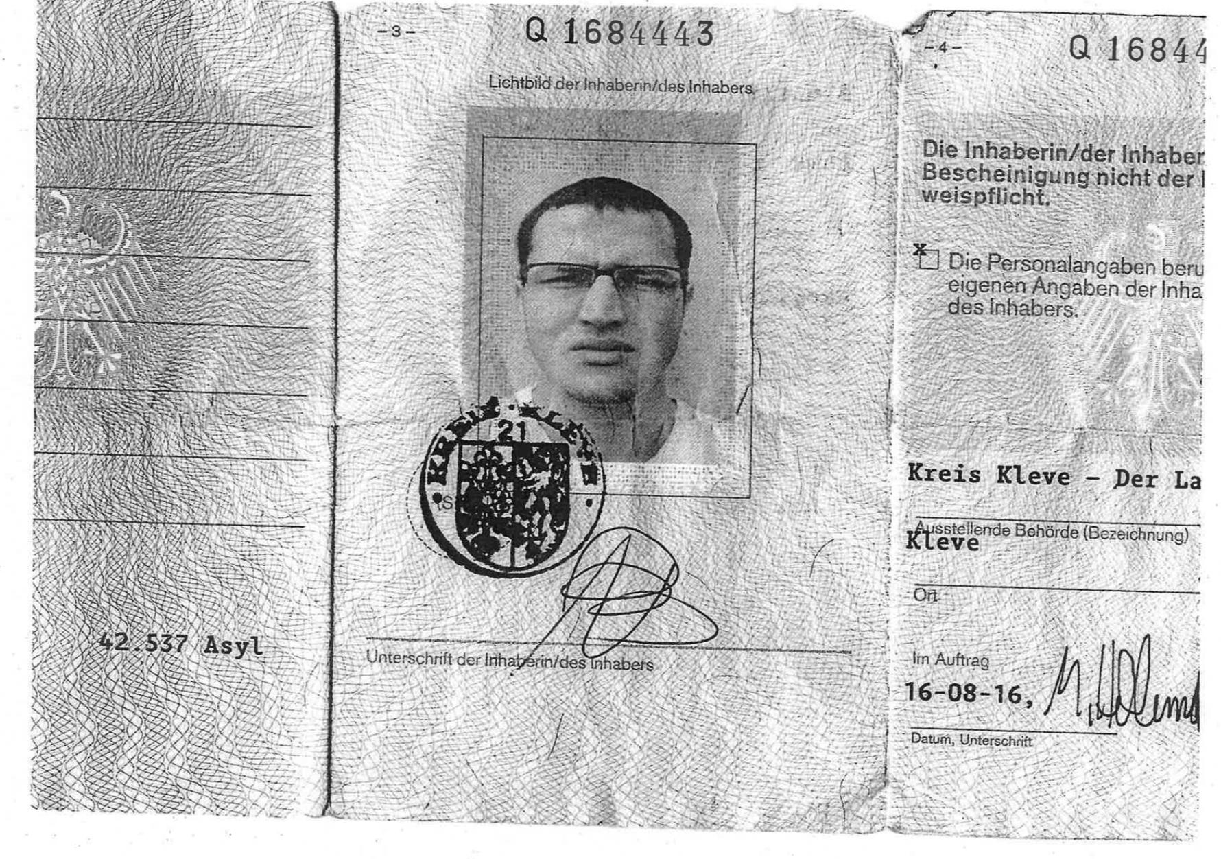 Beweisfoto des Portemonnaies von Amis Amri | Florian Flade, WDR 