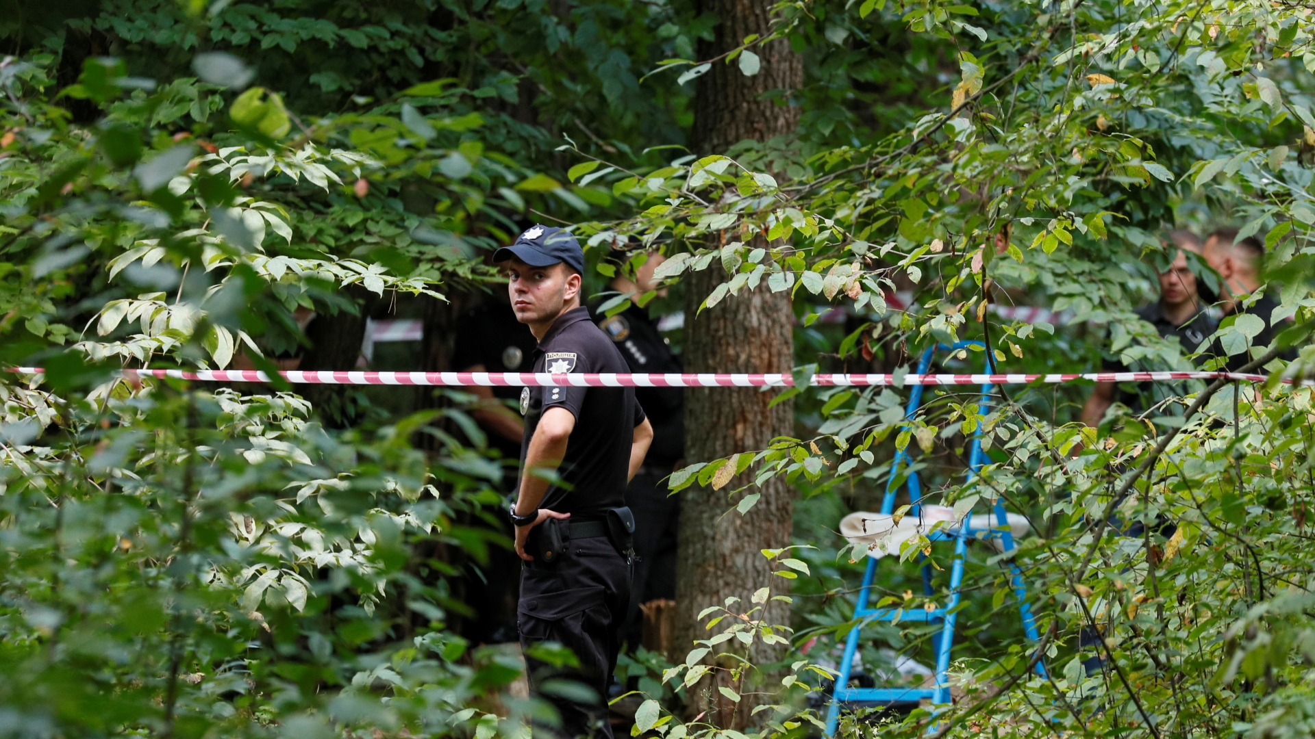 In einem Wald bei Kiew wurde der Belaruse Schischow erhängt aufgefunden. | REUTERS