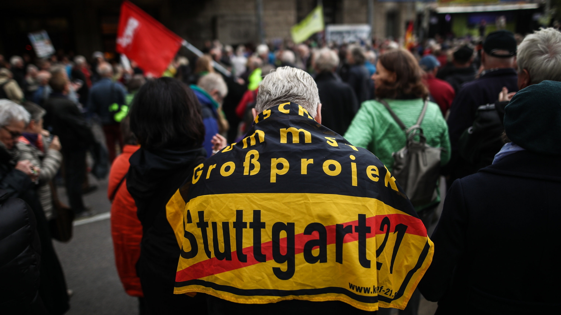 Proteste zum Baustart von Stuttgart 21. | dpa