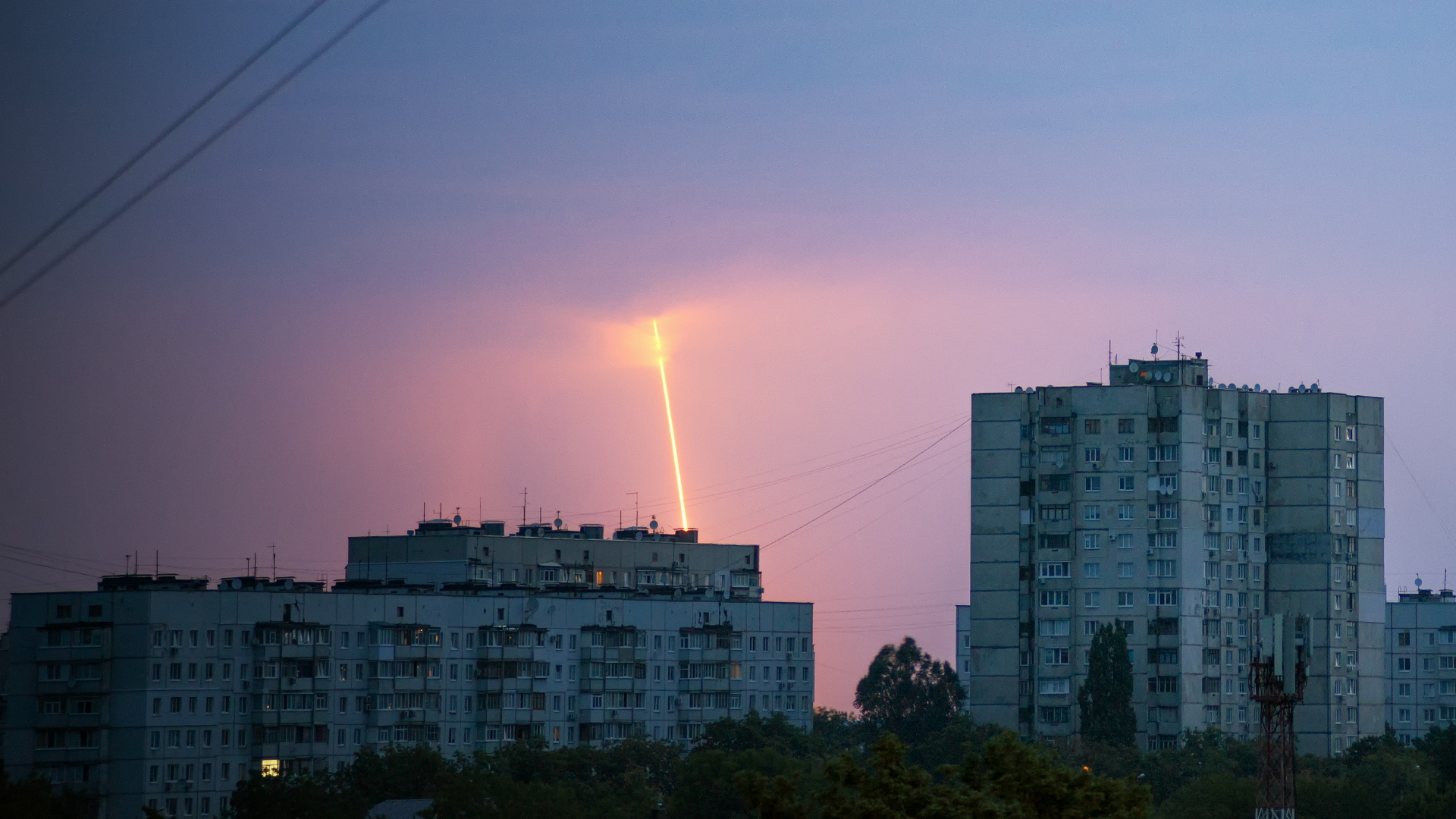 Russische Raketenangriffe auf Charkiw | dpa