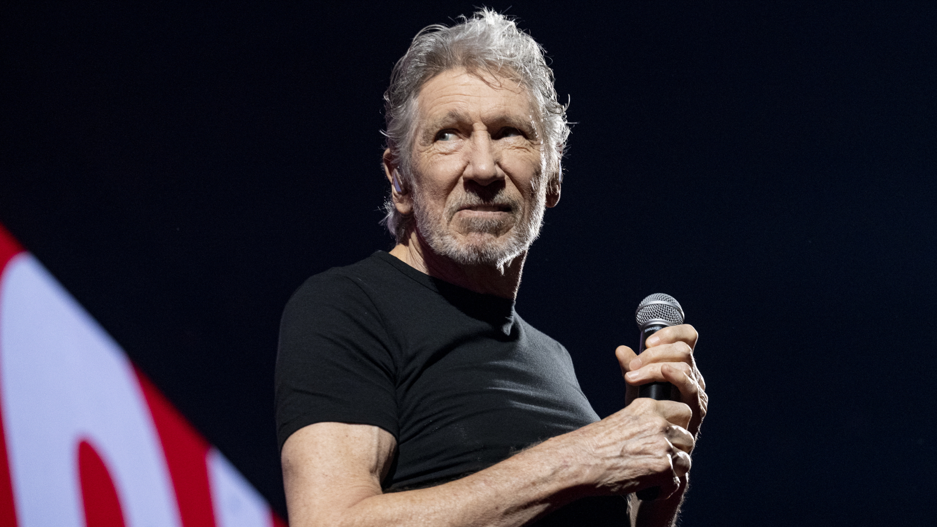 Roger Waters bei einem Konzert in Barcelona. | dpa