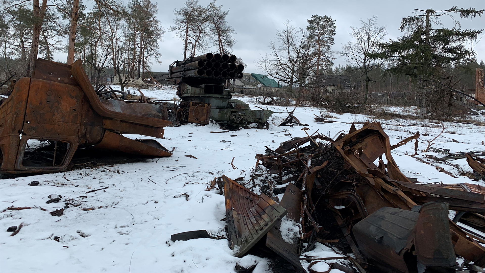 Das zerstörte Verwaltungsgelände des Nationalparks Swjati Hirs | Andrea Beer / ARD-Studio Kiew