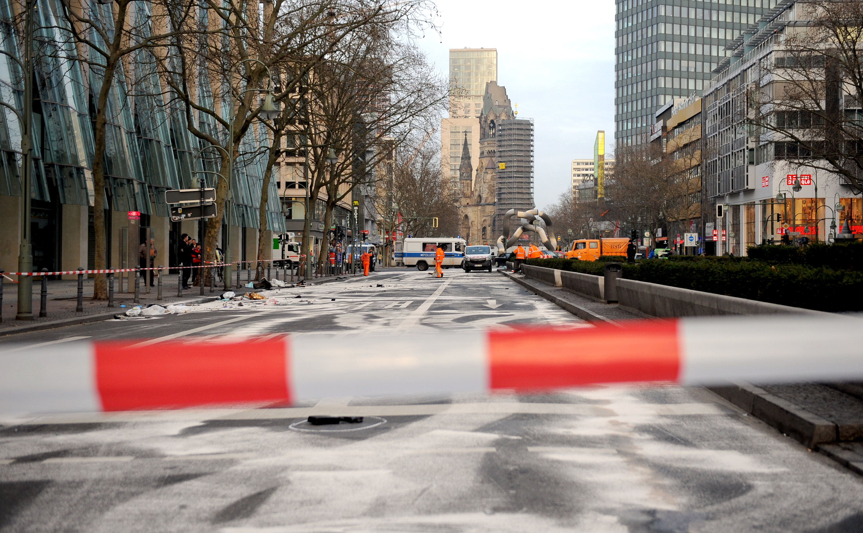 Unfallstelle in der Tauentzienstraße Berlin am 1.2.2016. | dpa