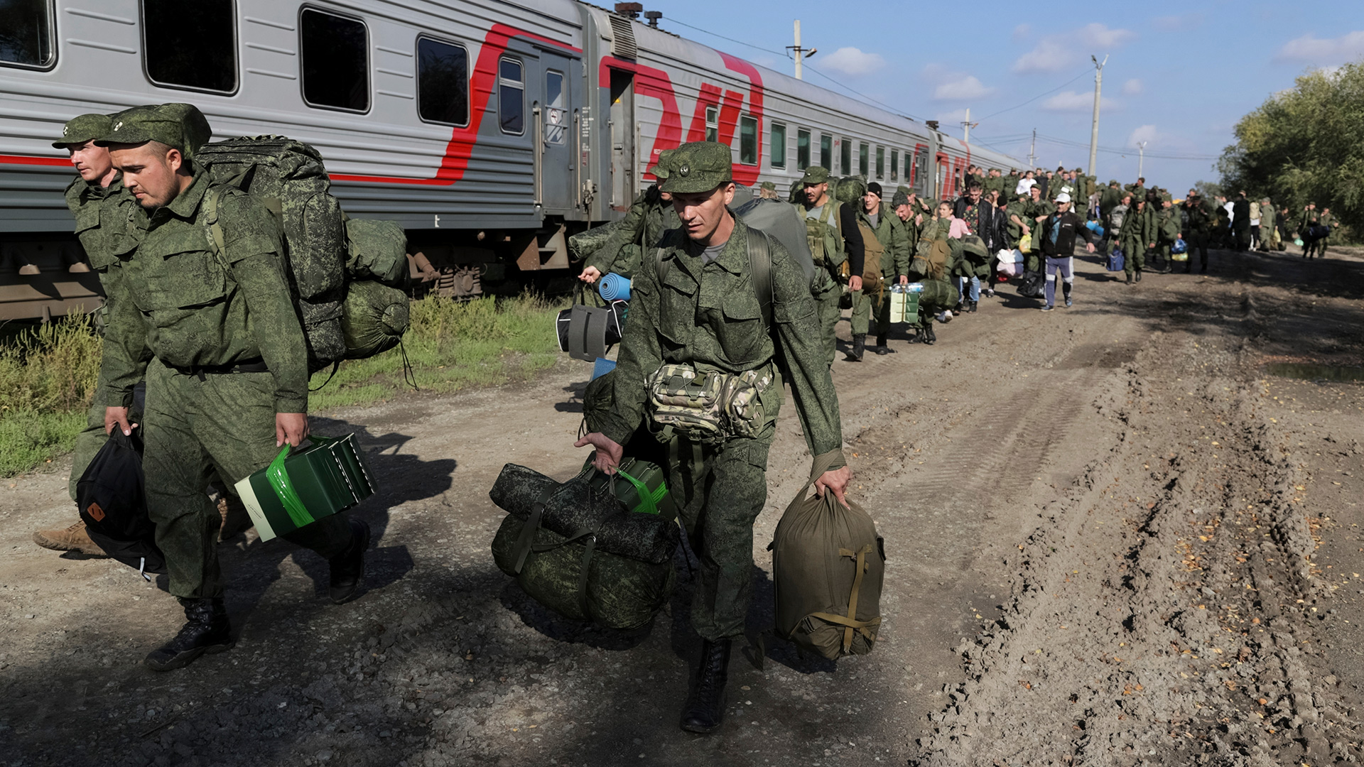 Russische Rekruten während ihrer Ausbildung in Donezk. | dpa