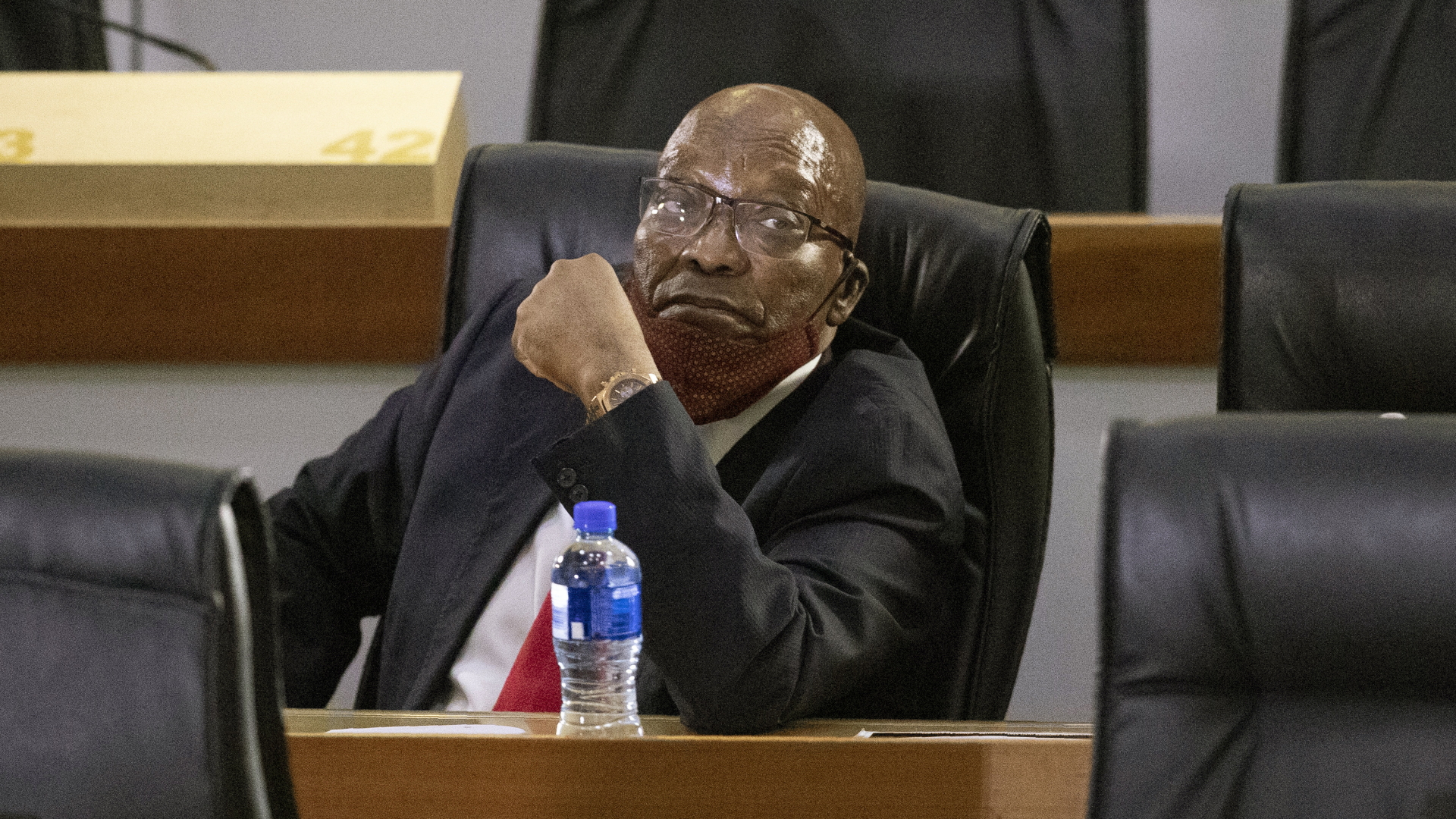 Südafrikas Ex-Präsident Jacob Zuma vor Beginn der staatlichen Anhörungen (Bild vom 17.11.2020). | dpa