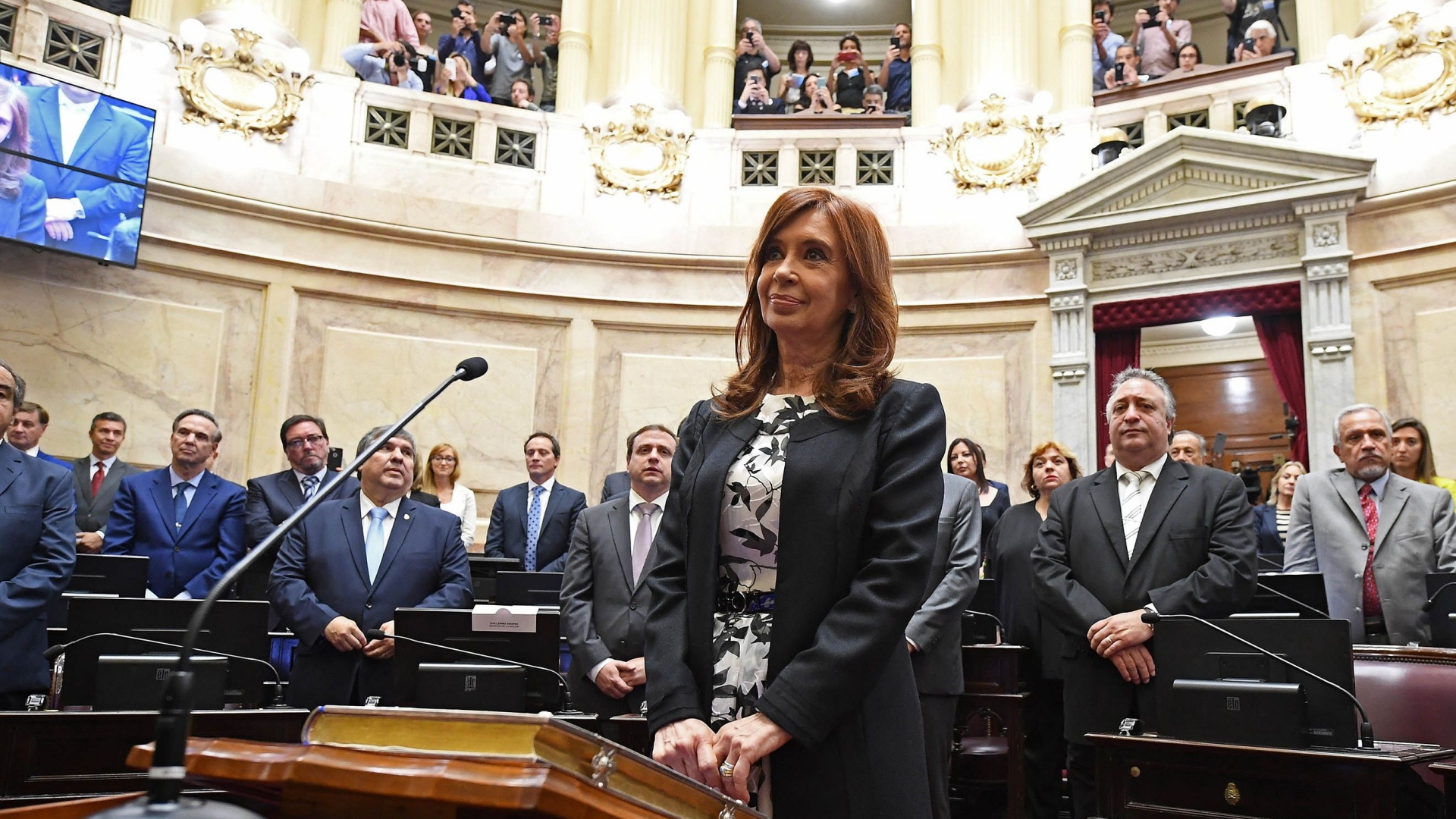 Cristina Fernandez de Kirchner bei ihrer Vereidigung als Senatorin im Kongress von Buenos Aires.  | AFP