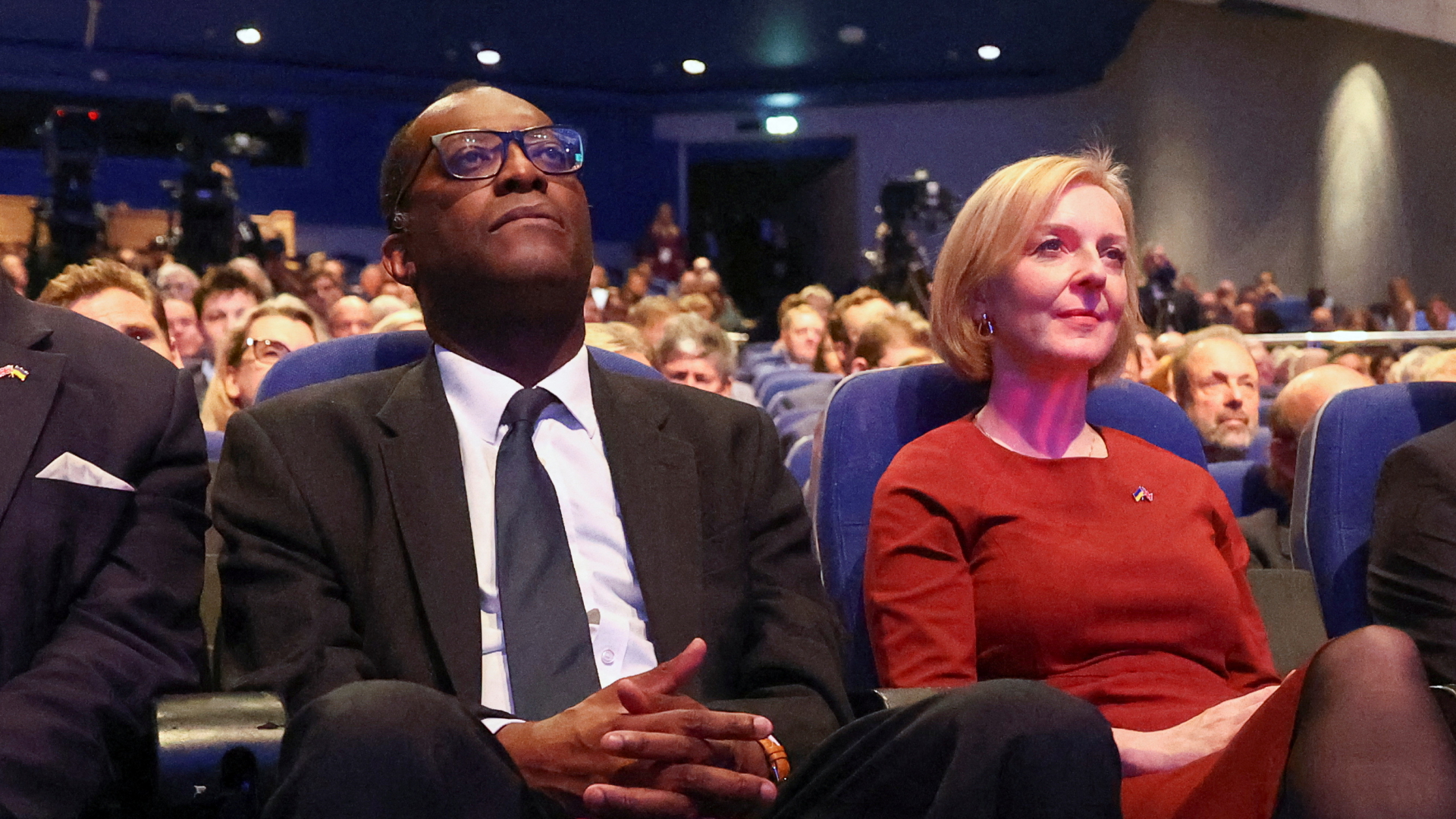 Kwasi Kwarteng und Liz Truss auf dem Tory-Parteitag | REUTERS