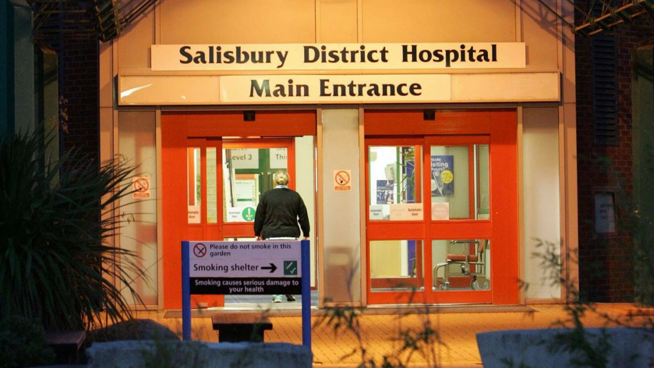 Haupteingang des Krankenhauses von Salisbury | AP