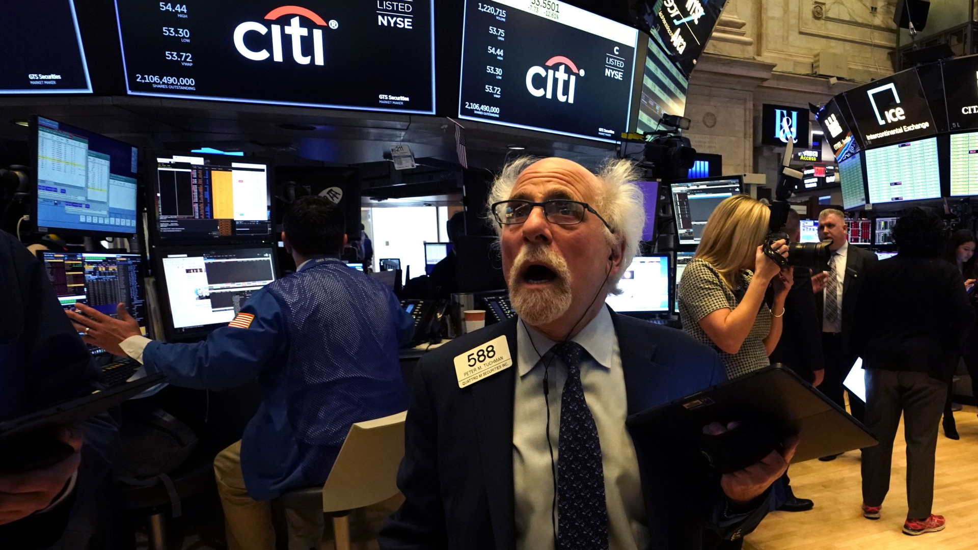 Auch an der Wall Street wurden am Montag starke Kursverluste verzeichnet. | AFP