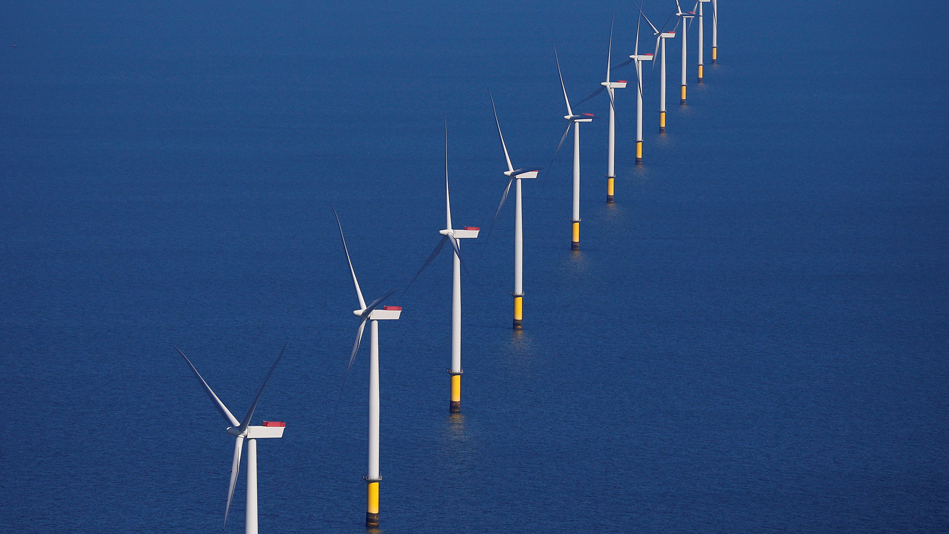 Windkraftanlage in der Ostsee | REUTERS